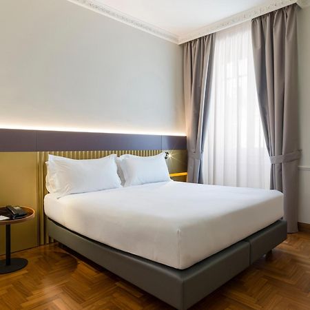 Una Hotels One CTA Exterior foto