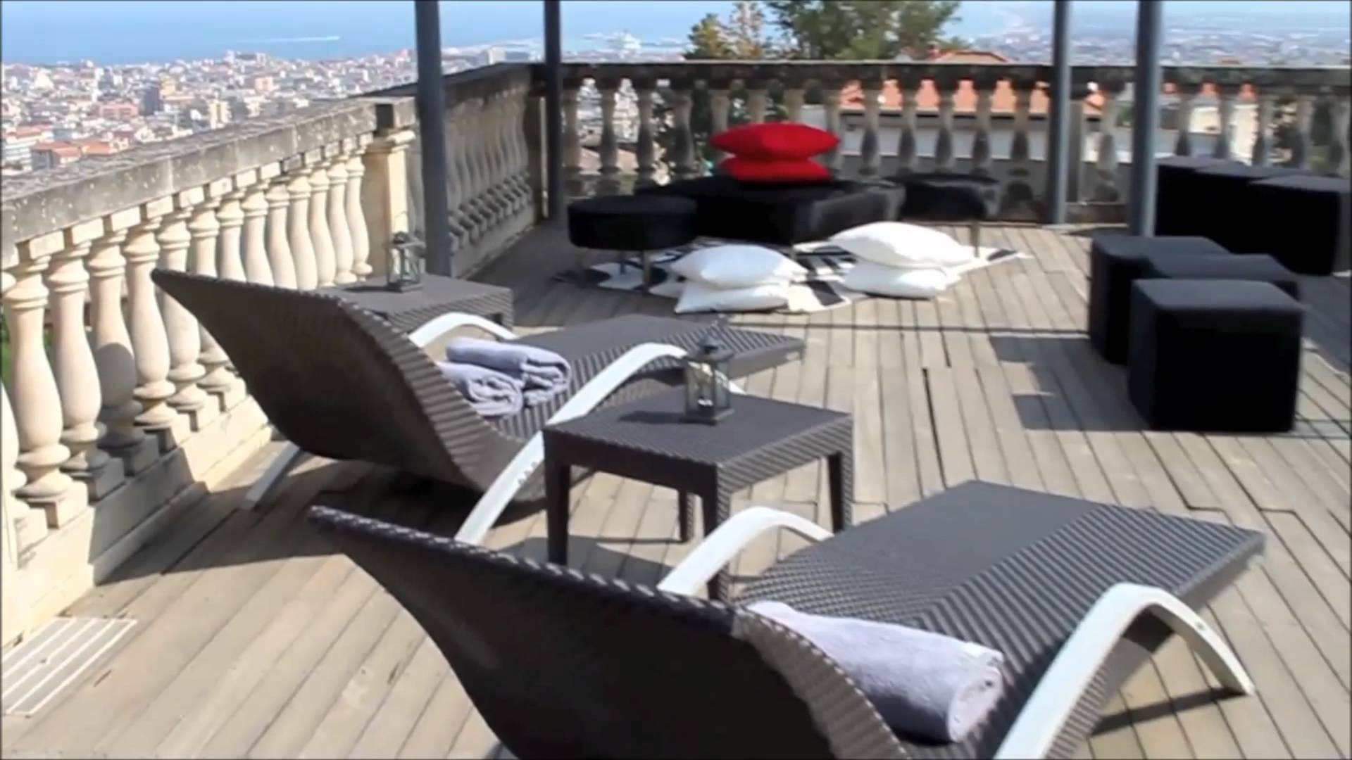 Una Hotels One CTA Exterior foto